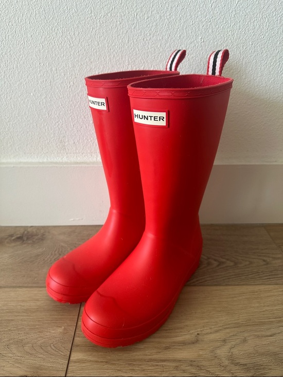 Hunter Shoes - Hunter Bright Red Mid-Calf Rubber Rain Boots Size 6